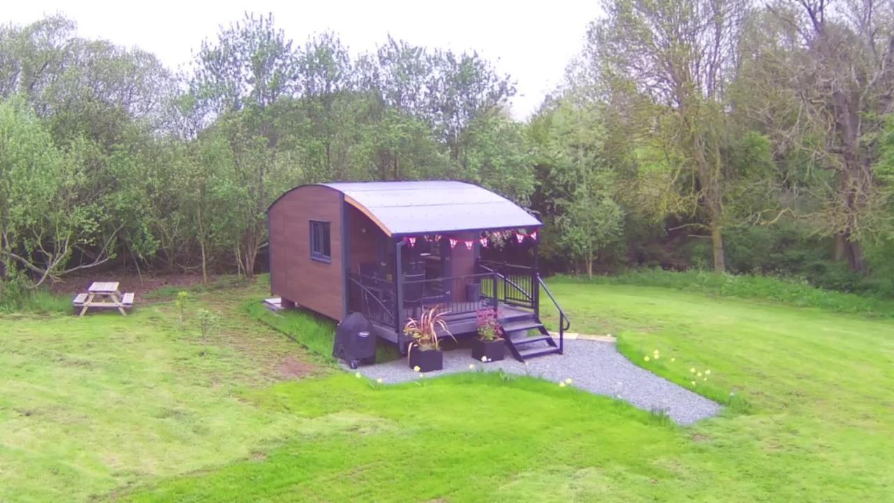Peppercorn Pod At Beck House Glamping Hotel Salmonby Exterior foto