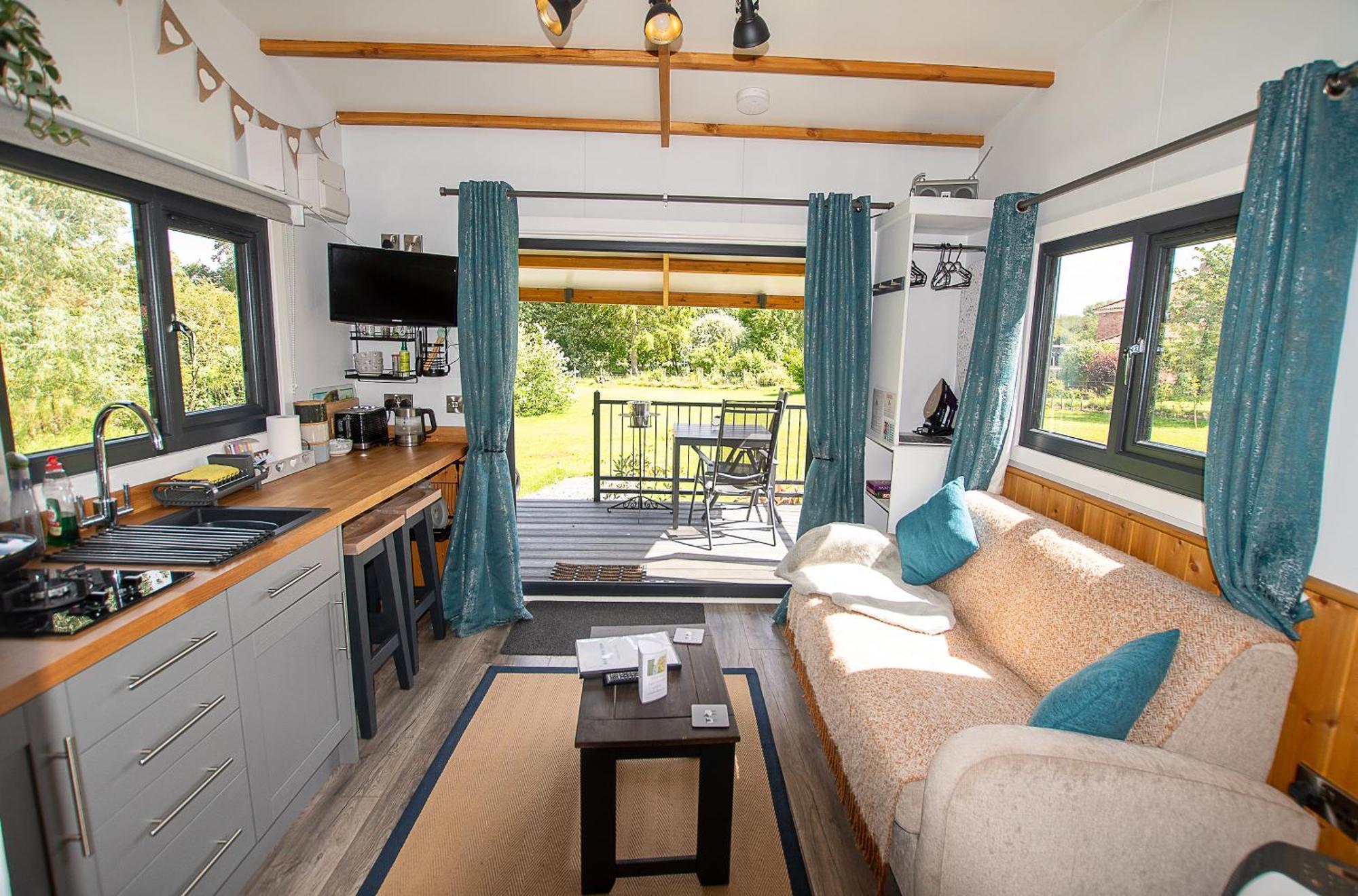 Peppercorn Pod At Beck House Glamping Hotel Salmonby Exterior foto