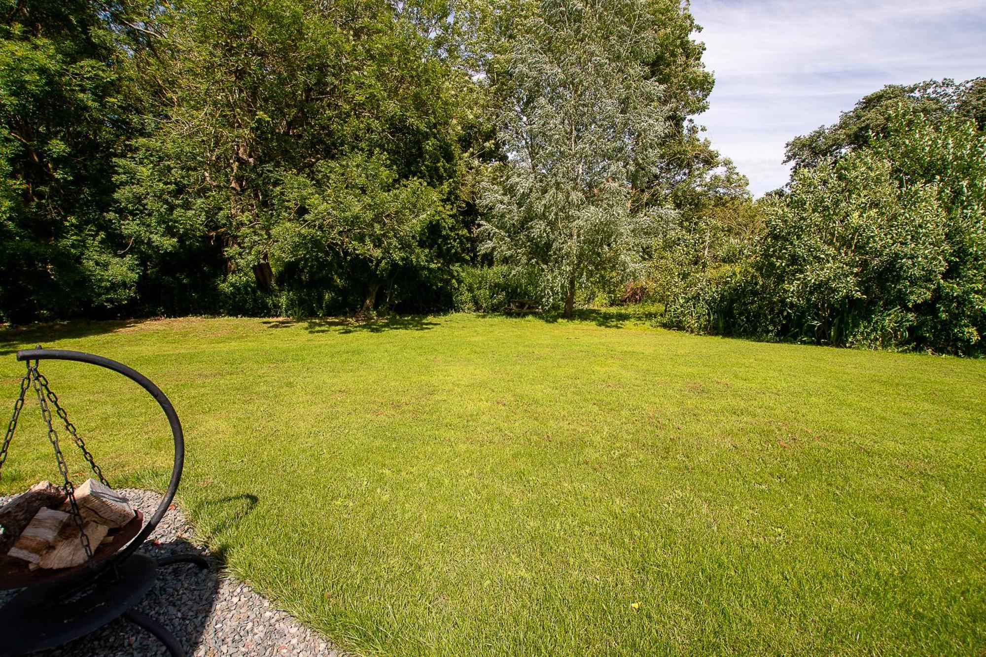 Peppercorn Pod At Beck House Glamping Hotel Salmonby Exterior foto