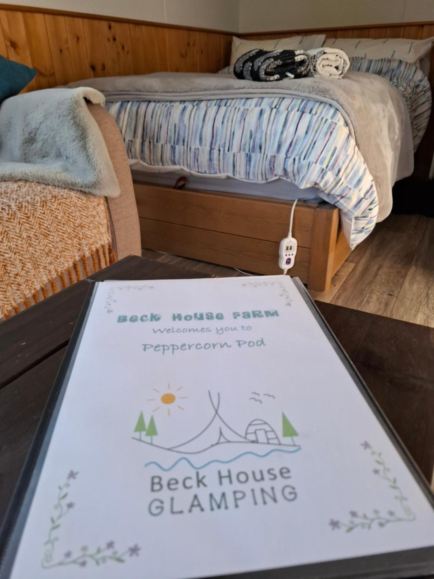 Peppercorn Pod At Beck House Glamping Hotel Salmonby Exterior foto